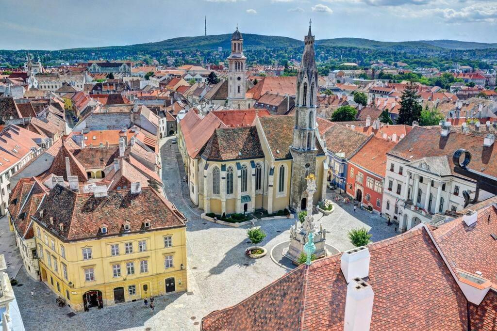 Casa vacanze Lakelove Házikó Sopron- Erdő és Tópart Mellett *
